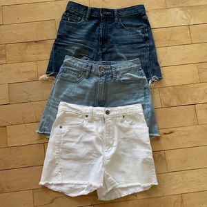 Set of 3 Uniqlo Denim Shorts Sz 23
